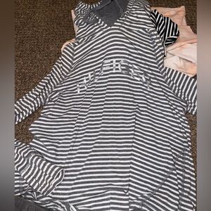 Tommy Hilfiger pull over strip shirt large